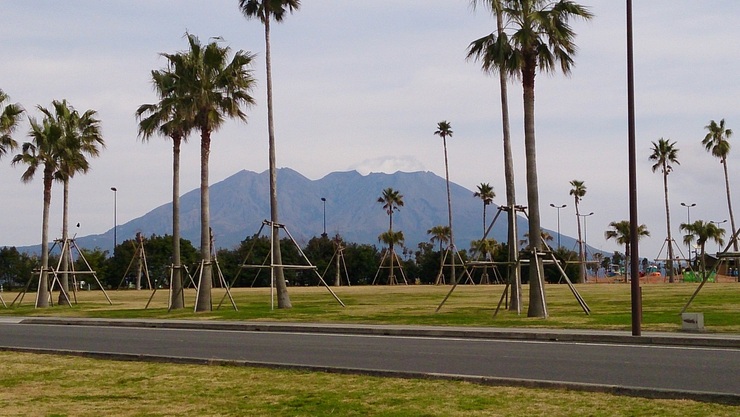 桜島・遠方・小.jpg